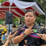 Rusmulyadi saat diwawancara awak media