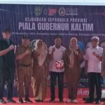 Ketua KONI Kaltim, Rusdiansyah usaiengikuti upacara pembukaan Piala Gubernur.