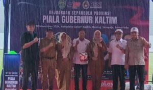 Ketua KONI Kaltim, Rusdiansyah usaiengikuti upacara pembukaan Piala Gubernur.