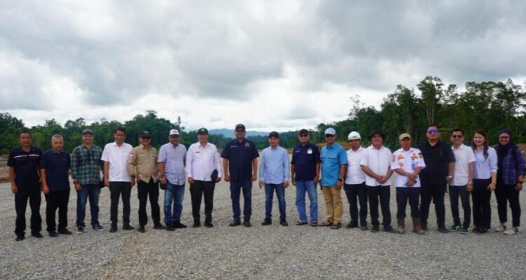 Wakil Ketua DPRD Kalimantan Timur, Ekti Imanuel, saat melakukan kunjungan kerja