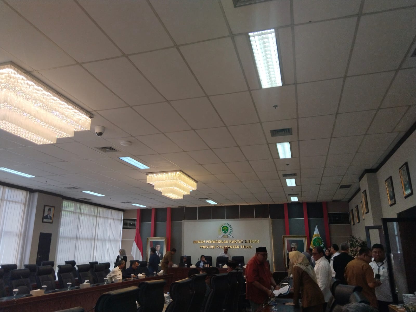 Komisi III DPRD Kalimantan Timur menggelar Rapat Dengar Pendapat (RDP) bersama Unit Pelaksana Teknis Daerah (UPTD) Wilayah III Dinas PUPR-PERA Kaltim