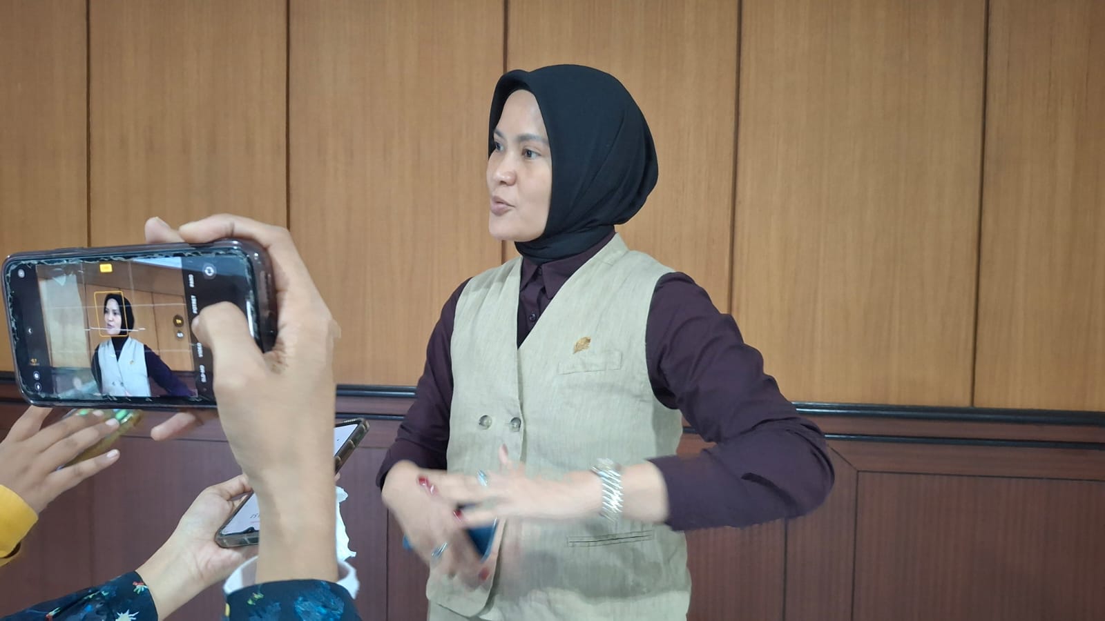 Wakil Ketua Pimpinan DPRD Kalimantan Timur, Yeni Eviliana