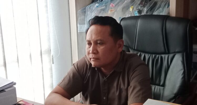 Anhar menyoroti mekanisme penyampaian rekomendasi LKPJ Wali Kota Samarinda yang dinilai harus dilakukan melalui rapat paripurna resmi sesuai ketentuan peraturan perundang-undangan.