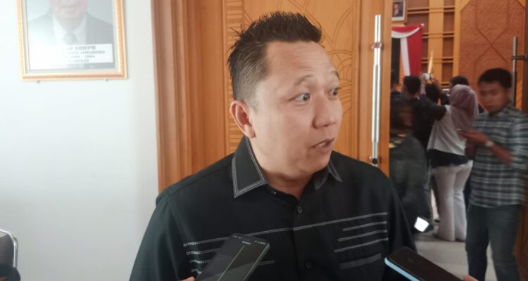 DENI HAKIM 8 Anggota Komisi III DPRD Samarinda, Deni Hakim Anwar