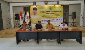 kegiatan Penguatan Demokrasi Daerah (PDD) ke-5 yang digelar Anggota DPRD Kalimantan Timur, Fadly Imawan, S.P., M.P., di Kecamatan Tanah Grogot, Kabupaten Paser, Sabtu (13/6/2026).