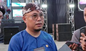 Kepala Dinas Pendidikan dan Kebudayaang Kabupaten Kutai Kartanegara, Heriansyah, saat di temui awak media, Jumat (25/9/2026).