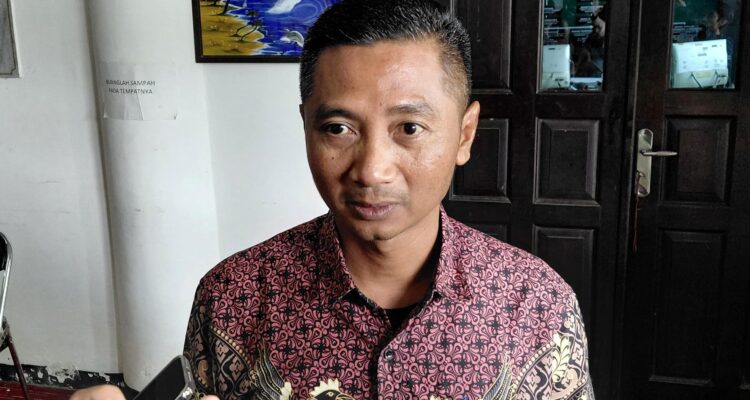 Kepala Bidang Pengelolaan Sampah dan Limbah B3 DLHK Kukar, Tri Joko Kuncoro.