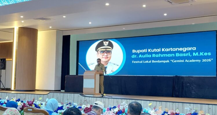 Bupati Kukar, Aulia Rahman Basri, menghadiri Pembukaan Festival Lokal Gemini Academy Impact awards 2026, Bertempat di Gedung Putri Karang Melenu (PKM),Tenggarong Seberang, Selasa (27/10/2026).