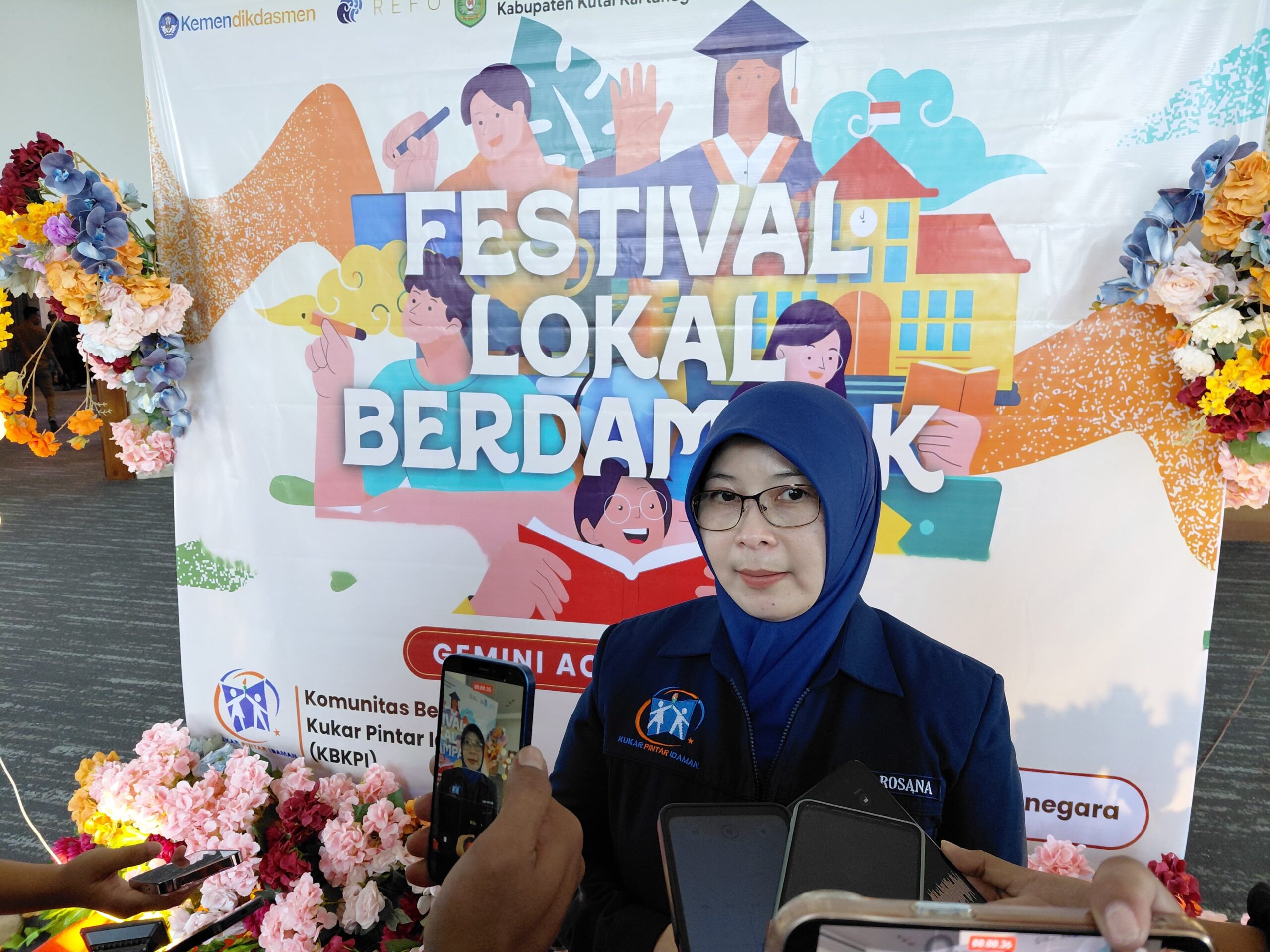 Kepala Bidang Pendidikan SMP Dinas Pendidikan dan Kebudayaan (DISDIKBUD) Kabupaten Kutai Kartanegara (Kukar), Emy Rosana Saleh.