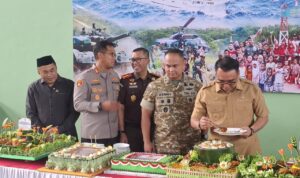 WhatsApp Image 2026-10-05 at 22.35.36 Kunjungan Silaturahmi Bupati dan Forkopimda Kukar ke Makodim 0906/KKR dalam rangka HUT ke-81 TNI Tahun 2026 "TNI Kuat Bersama Rakyat, Indonesia Berdaulat, Adil dan Makmur" bertempat di Makodim 0906/KKR, Senin, (5/10/2026)