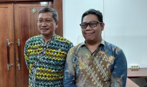 Asisten III Dafip Haryanto bersama dengan LO persiapan MTQ Kaltim, Kamis (8/10/2026).