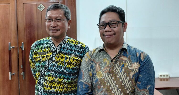 Asisten III Dafip Haryanto bersama dengan LO persiapan MTQ Kaltim, Kamis (8/10/2026).