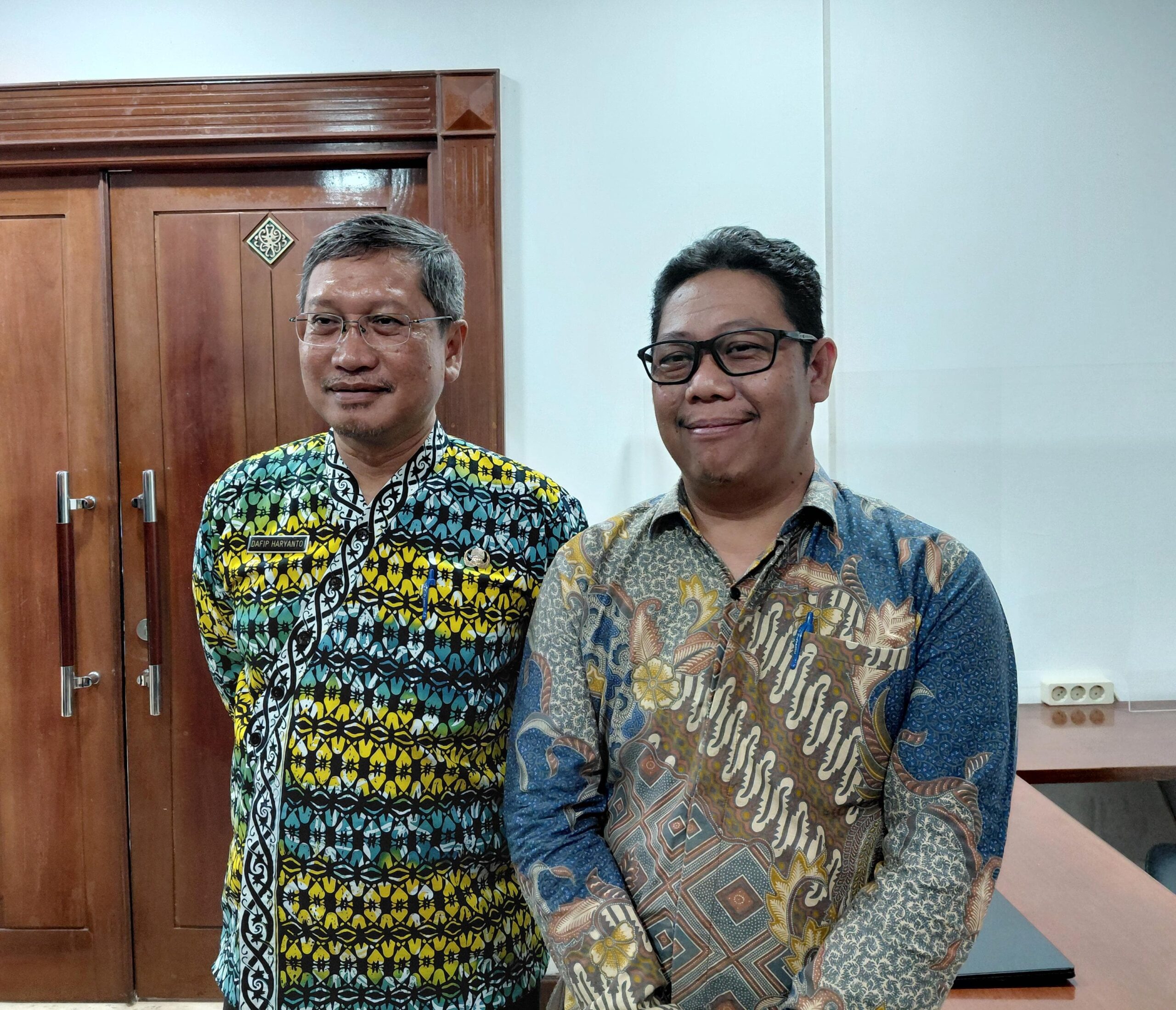 Asisten III Dafip Haryanto bersama dengan LO persiapan MTQ Kaltim, Kamis (8/10/2026).