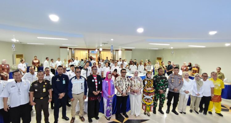 Bupati Kukar, Aulia Rahman Basri, Hadiri Hari Ulang Tahun Bankaltimtara Bertempat di Kantor Bankaltimtara Cabang Tenggarong, Rabu, (14/10/2026).