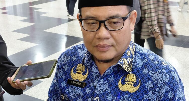 WhatsApp Image 2026-10-26 at 23.28.24 Kepala Dinas Pemberdayaan Masyarakat dan Desa (DPMD) Kabupaten Kutai Kartanegara (Kukar), Arianto